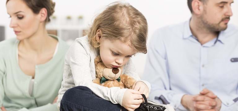 Eltern müssen Smartphone-Nutzung ihrer Kinder überwachen